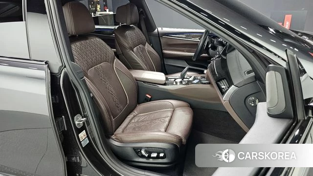 BMW 6 Series GT (G32) id 4345825 из Кореи 18