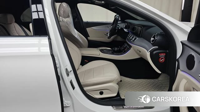 Mercedes-Benz E-Class W213 id 4195878 из Кореи 18