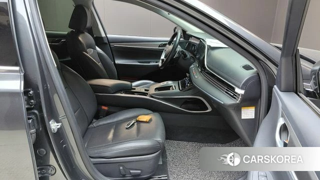 Hyundai The New Grandeur IG Hybrid id 4692343 из Кореи 18