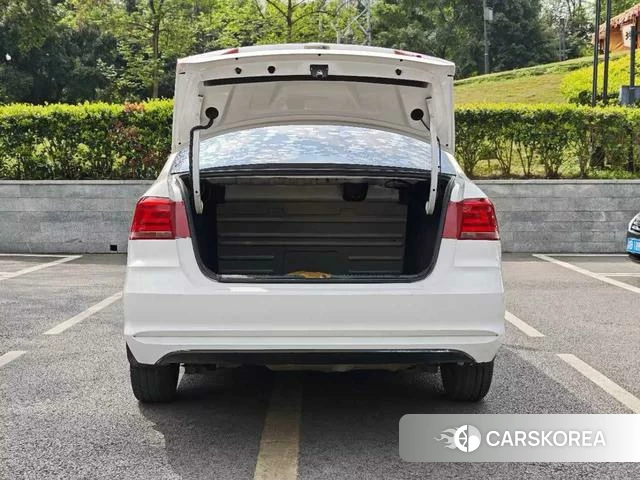 Volkswagen Santana id 4260831 из Китая 18