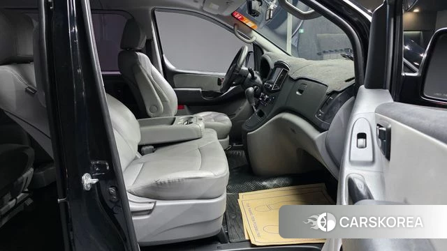Hyundai The New Grand Starex id 4722463 из Кореи 18