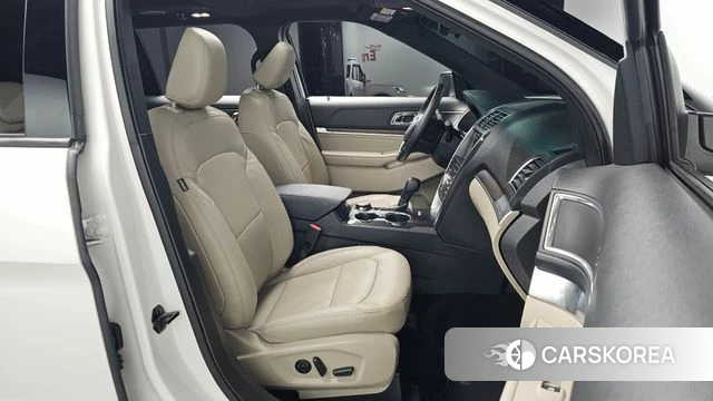 Ford Explorer id 4856215 из Кореи 18