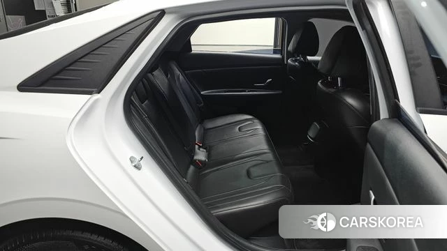Hyundai Avante Hybrid (CN7) id 4635951 из Кореи 18