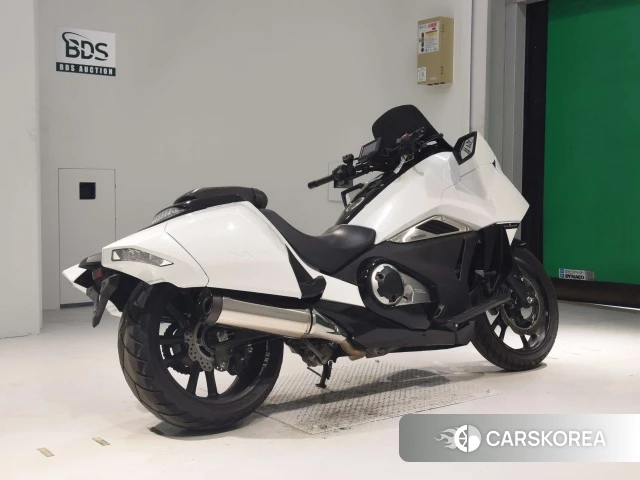 Проданный Honda NM4-02 2015 из Японии