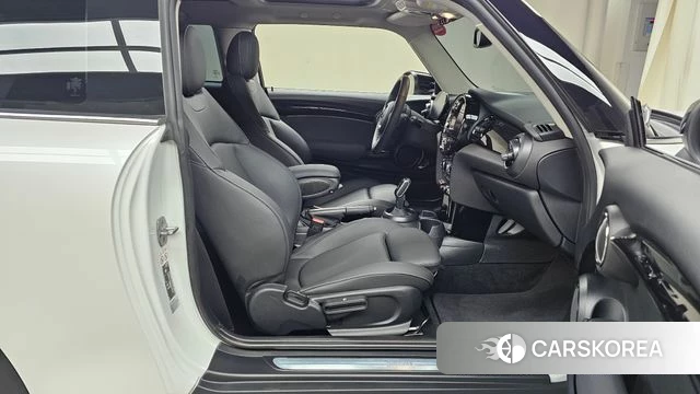 Mini Cooper id 4528326 из Кореи 18