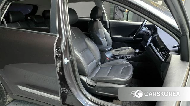 Kia The New Niro id 4225346 из Кореи 18