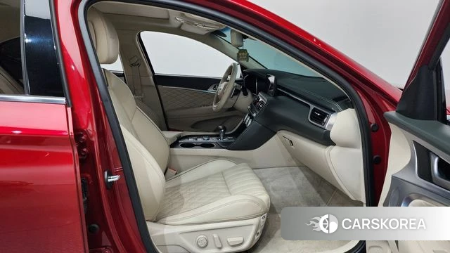 Genesis The New G70 id 4195174 из Кореи 18