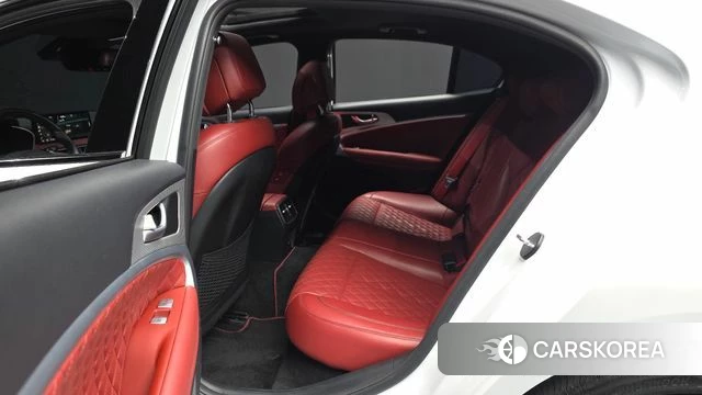 Genesis The New G70 Shooting Brake id 4880794 из Кореи 18