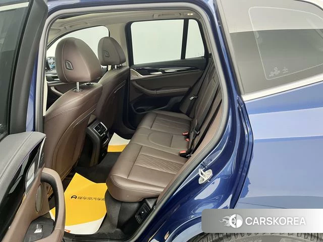 BMW X3 id 4358921 из Китая 18