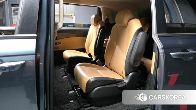 Kia Carnival 4th generation id 4641715 из Кореи 18