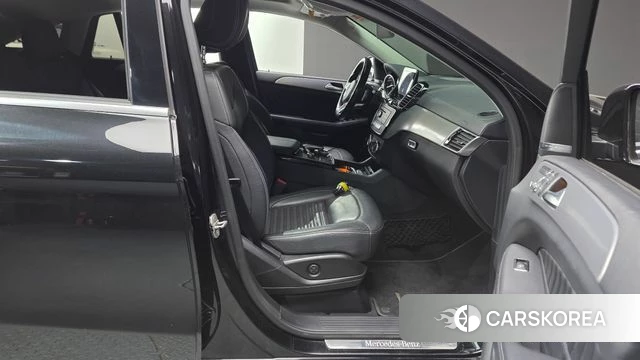 Mercedes-Benz GLE - Class W166 id 4471724 из Кореи 18