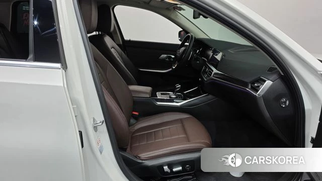 BMW 3 Series (G20) id 4666937 из Кореи 18