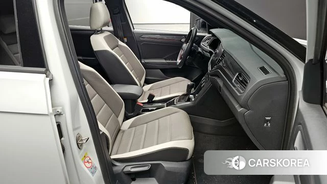 Volkswagen T-Roc id 4231187 из Кореи 18