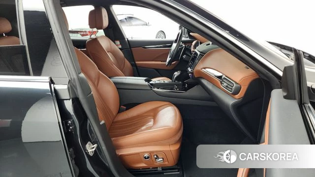 Maserati Levante id 4409548 из Кореи 18