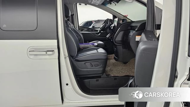 Hyundai Staria id 4681850 из Кореи 18
