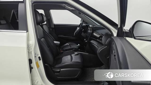 Ssangyong Tivoli Air id 4446044 из Кореи 18
