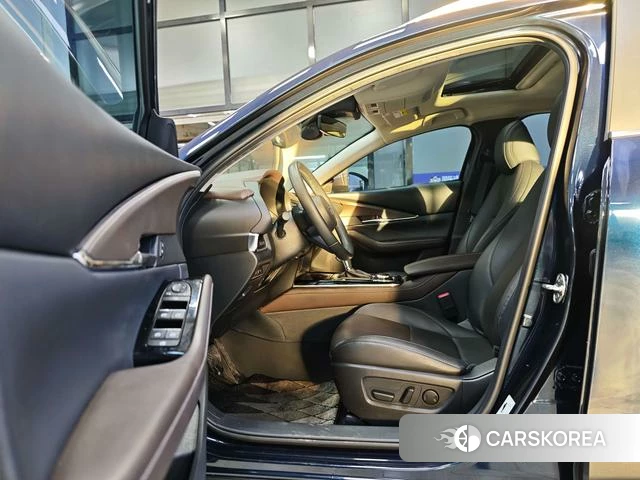 Mazda CX-30 id 4313650 из Китая 18