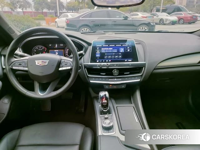 Cadillac CT5 id 3857937 из Китая 18