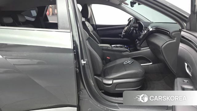 Hyundai Tucson (NX4) id 4580189 из Кореи 18