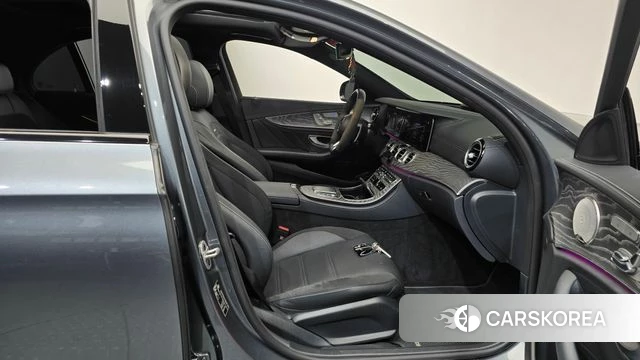Mercedes-Benz E-Class W213 id 4778657 из Кореи 18