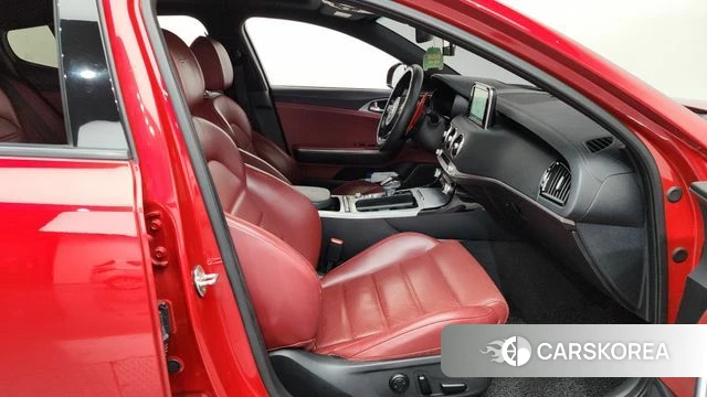 Kia Stinger id 4633233 из Кореи 18