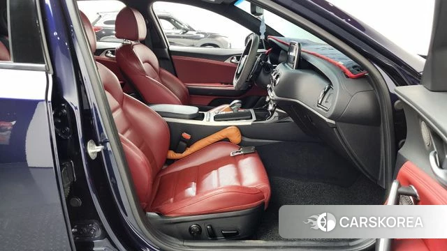 Kia Stinger id 4447922 из Кореи 18