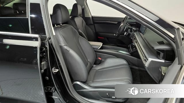 Hyundai Grandeur Hybrid (GN7) id 4354816 из Кореи 18