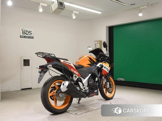Проданный Honda CBR250R ABS 2013 из Японии, фото 2