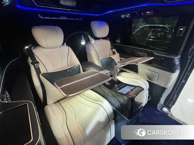 Mercedes-Benz V-class id 4264912 из Китая 18