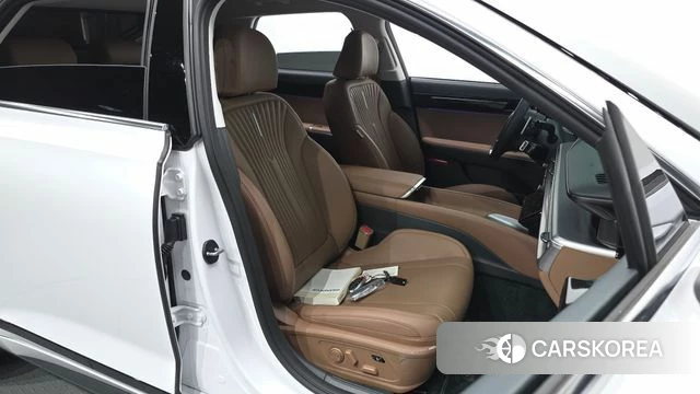 Hyundai Grandeur (GN7) id 4516510 из Кореи 18