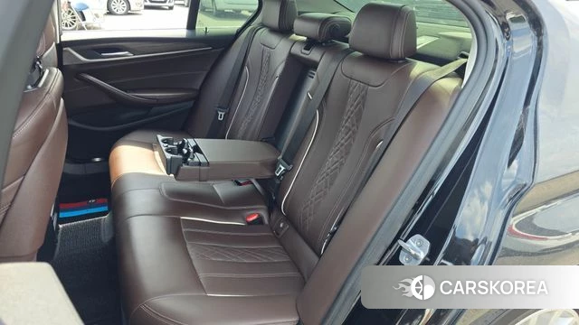 BMW 5 Series (G30) id 4471323 из Кореи 18