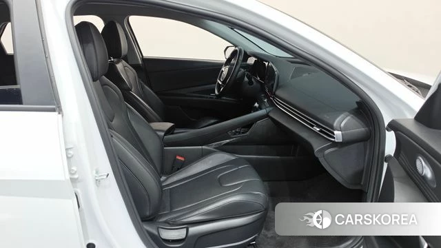 Hyundai Avante Hybrid (CN7) id 4656844 из Кореи 18