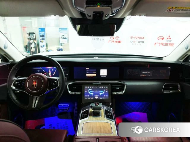 Red flag E-HS9 id 3920463 из Китая 18