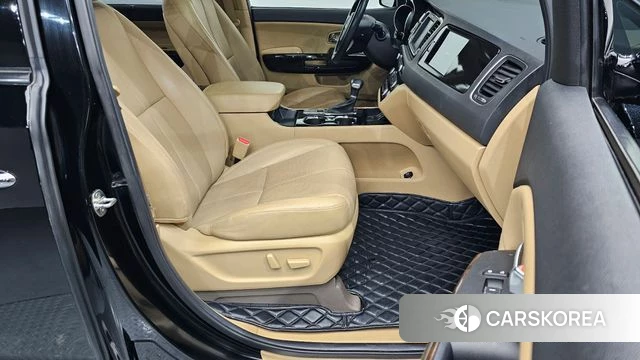 Kia The New Carnival id 4246222 из Кореи 18