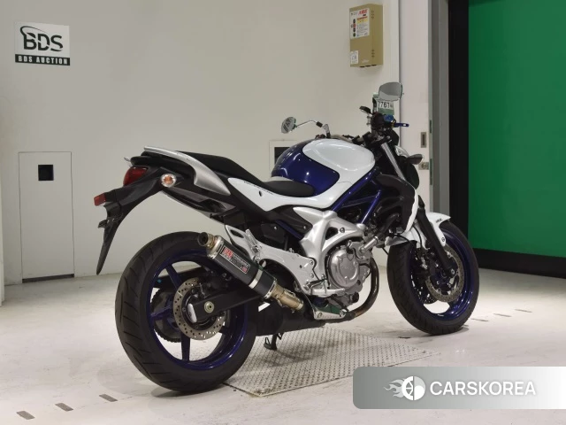 Проданный Suzuki GLADIUS 400 2010 из Японии, фото 2