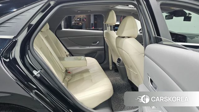 Hyundai Avante Hybrid (CN7) id 4343820 из Кореи 18