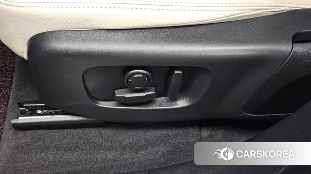 Land Rover Range Rover Velar id 4692144 из Кореи 18