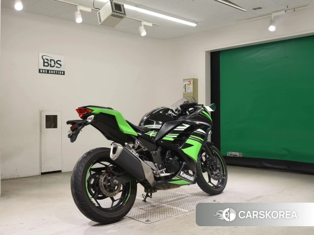 Проданный Kawasaki NINJA 250 ABS 2017 из Японии, фото 2