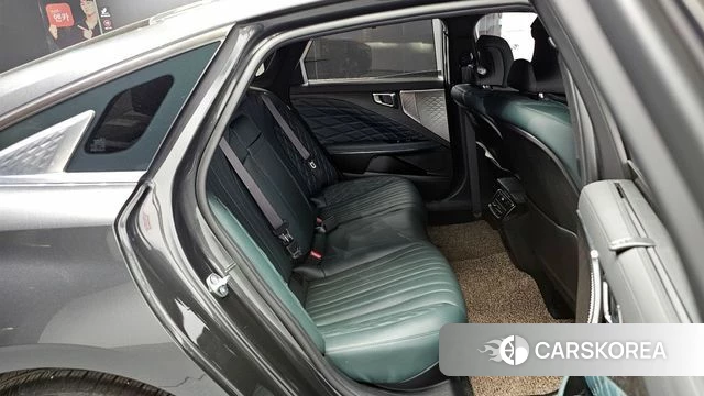 Kia K8 Hybrid id 4401060 из Кореи 18
