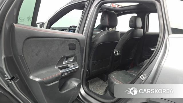 Mercedes-Benz GLA - Class H247 id 4613498 из Кореи 18