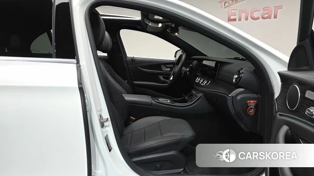 Mercedes-Benz E-Class W213 id 4768275 из Кореи 18