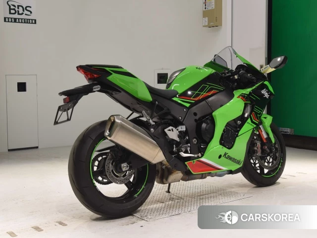 Проданный Kawasaki ZX-10R NINJA ABS 2023 из Японии, фото 2