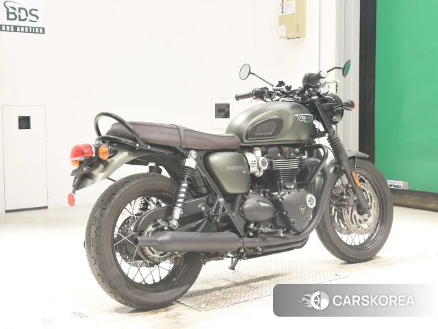 Проданный Triumph BONNEVILLE T120 2020 из Японии, фото 2