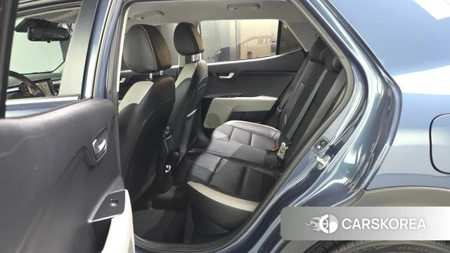 Kia Stonic id 4638263 из Кореи 18