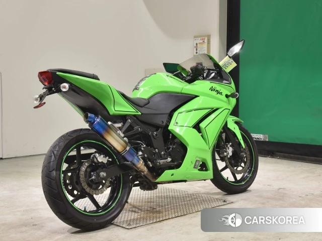 Проданный Kawasaki NINJA 250R id 4160620 из Японии, фото 2
