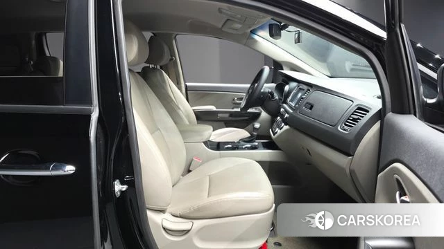 Kia The New Carnival id 4447547 из Кореи 18