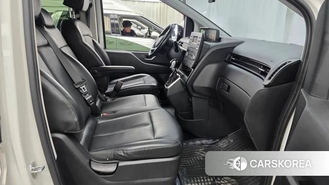 Hyundai Staria id 4445144 из Кореи 18