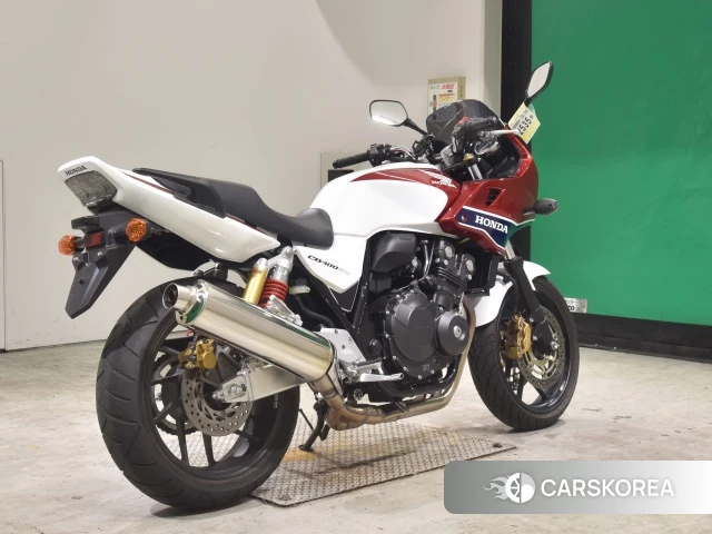 Проданный Honda CB400SF BOLDOR 2015 из Японии, фото 2