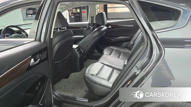 Kia Come New K7 id 4587282 из Кореи 18