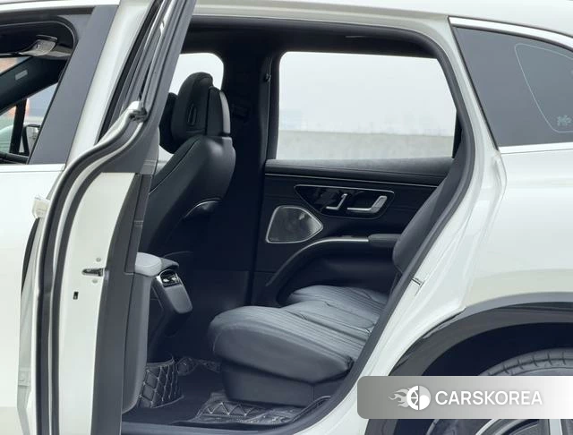 Mercedes-Benz EQS id 4333885 из Китая 18